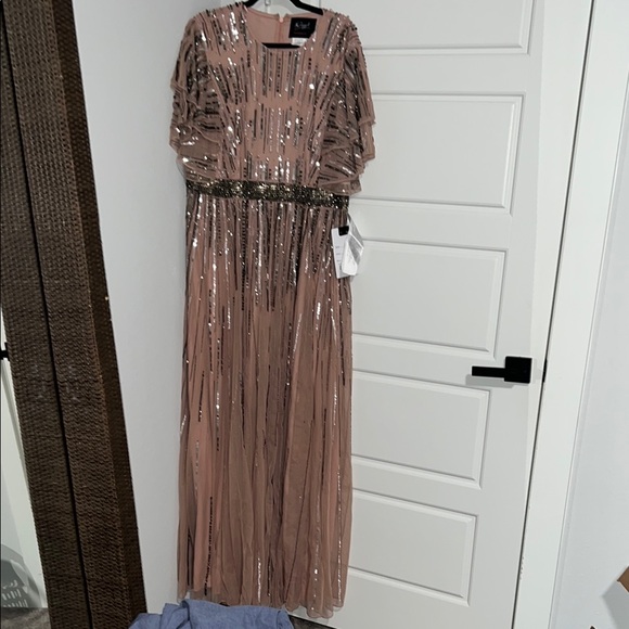 Mac Duggal Pink Sequin Embellished Gown - Picture 5 of 9